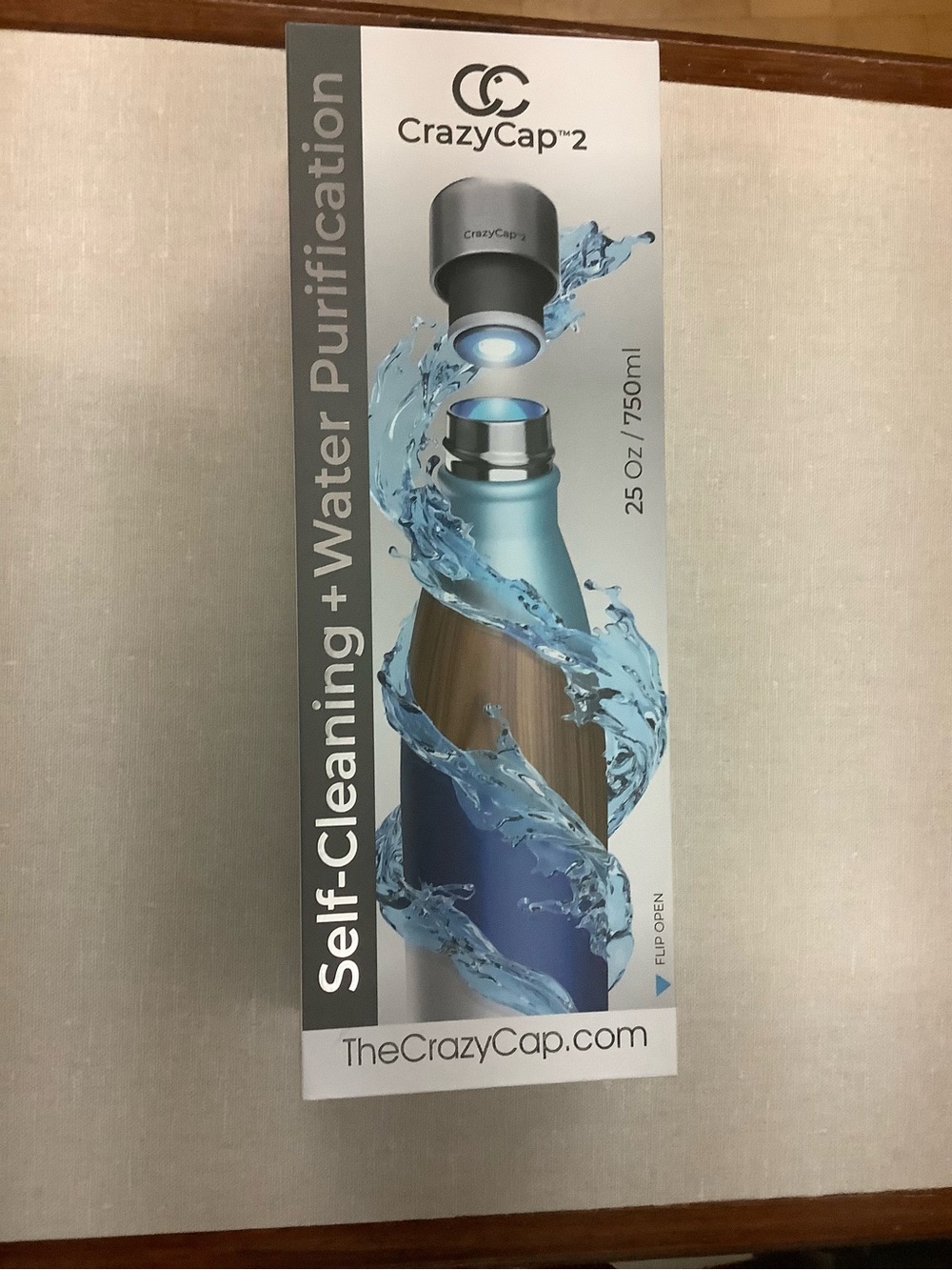 Self-Cleaning Water Bottle with Purifying Cap - Blue